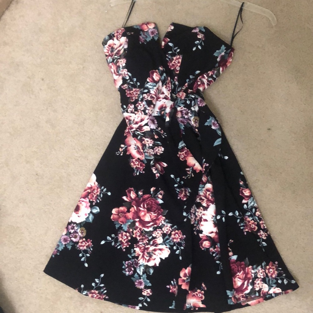 Black floral strapless dress size S